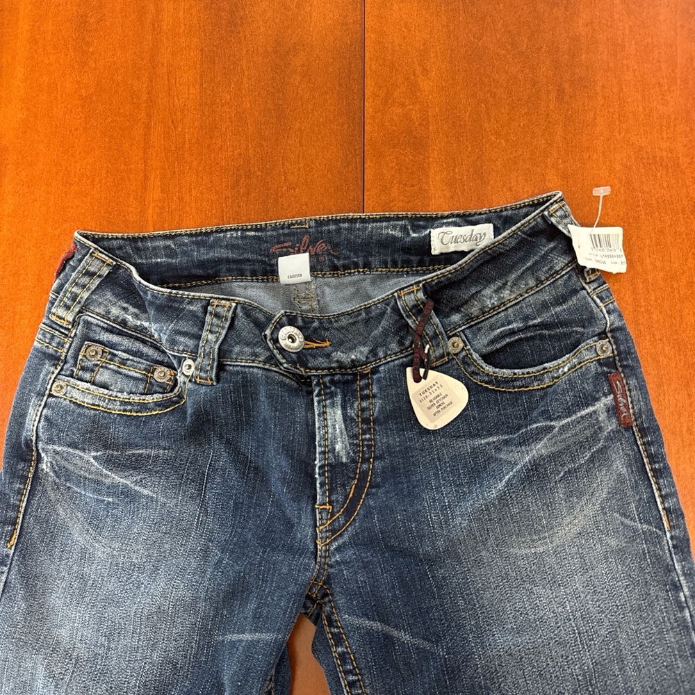 Silver Jeans Dark Blue bootcut Women's Jeans - Picture 2 of 5